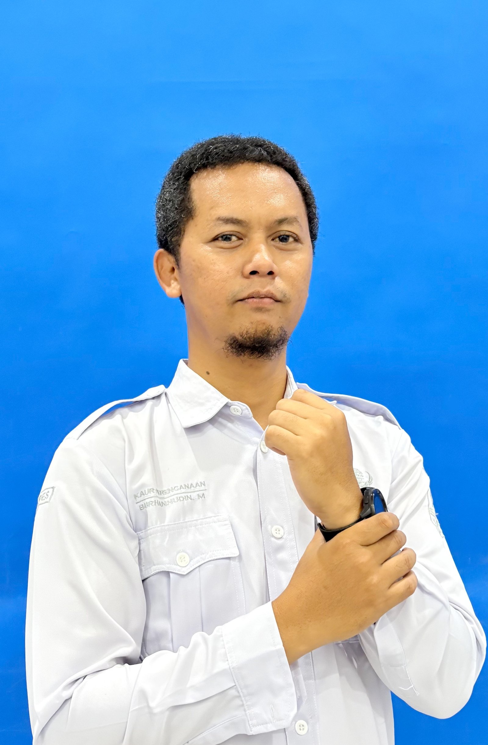 Foto BURHANNUDIN MAULANA - Kepala Urusan Perencanaan Desa Parapatan